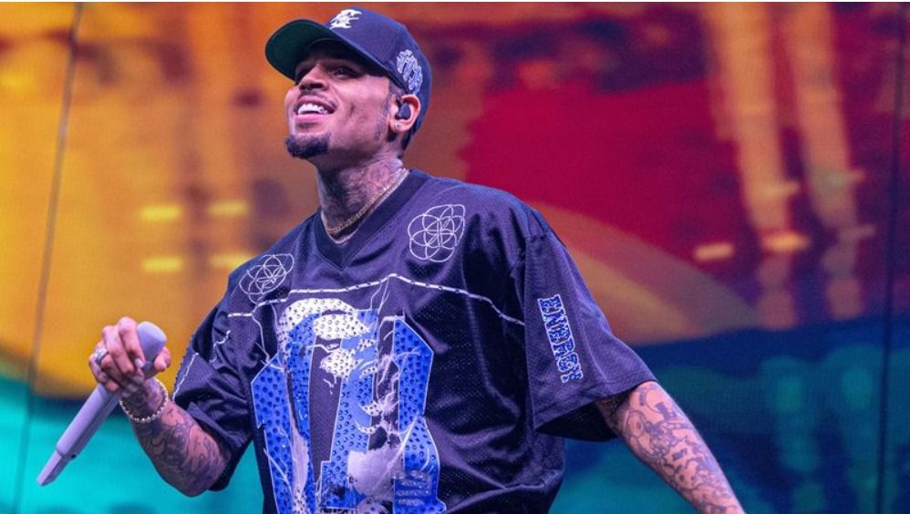 Chris Brown anuncia show no Brasil com pacotes VIP; saiba preços dos ingressos