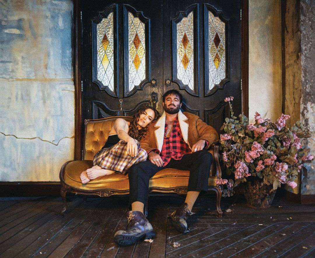 Angus & Julia Stone 