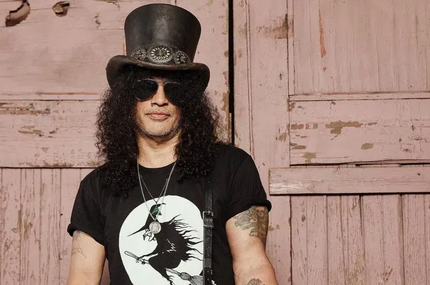 Slash anuncia quatro shows no Brasil com Myles Kennedy & The Conspirators