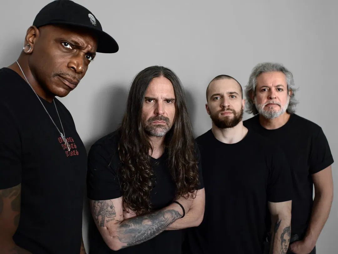 Sepultura anuncia turnê de despedida

